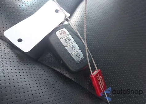 2014 Hyundai Genesis 3.8 from USA, damaged, VIN KMHGC4DD8EU263049